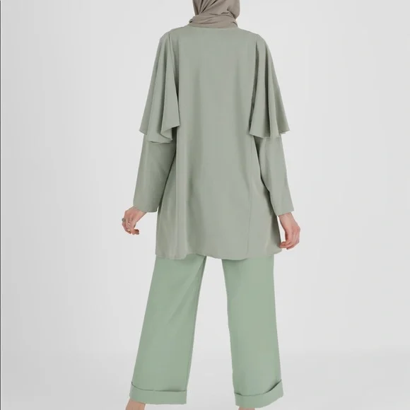 Green crew neck tunic size 4 - Picture 4 of 5